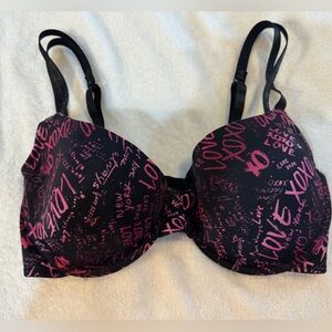 XOXO padded bra, stylish graphic design, pink/black. 38DD